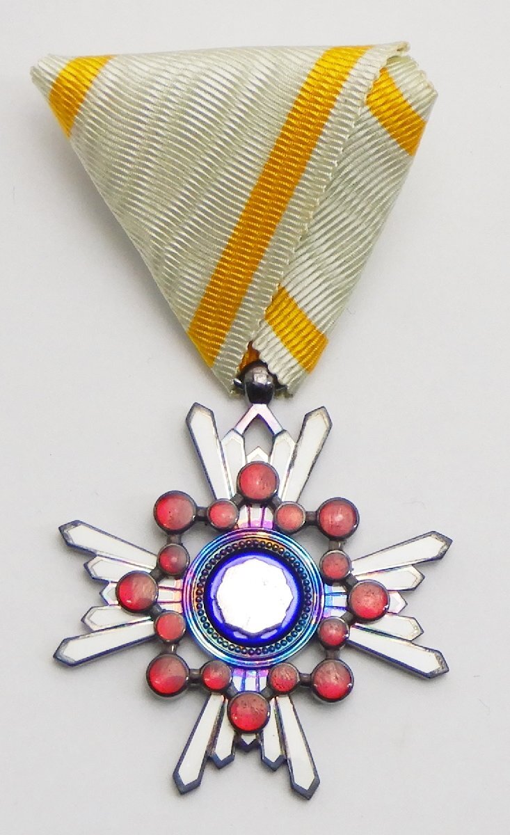 Yahoo!オークション -「勲五等瑞宝章」(ミリタリー) の落札相場・落札価格